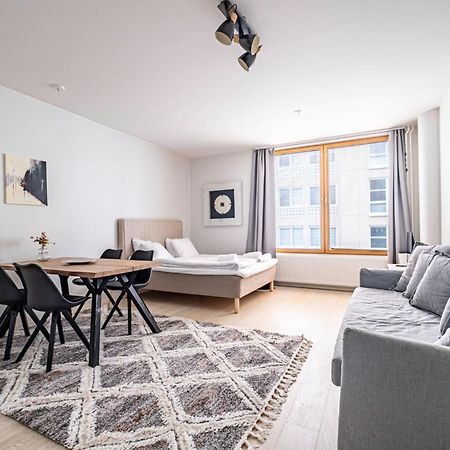 Nice Studio Apartment On A Pedestrian Street Helsinki Exterior photo